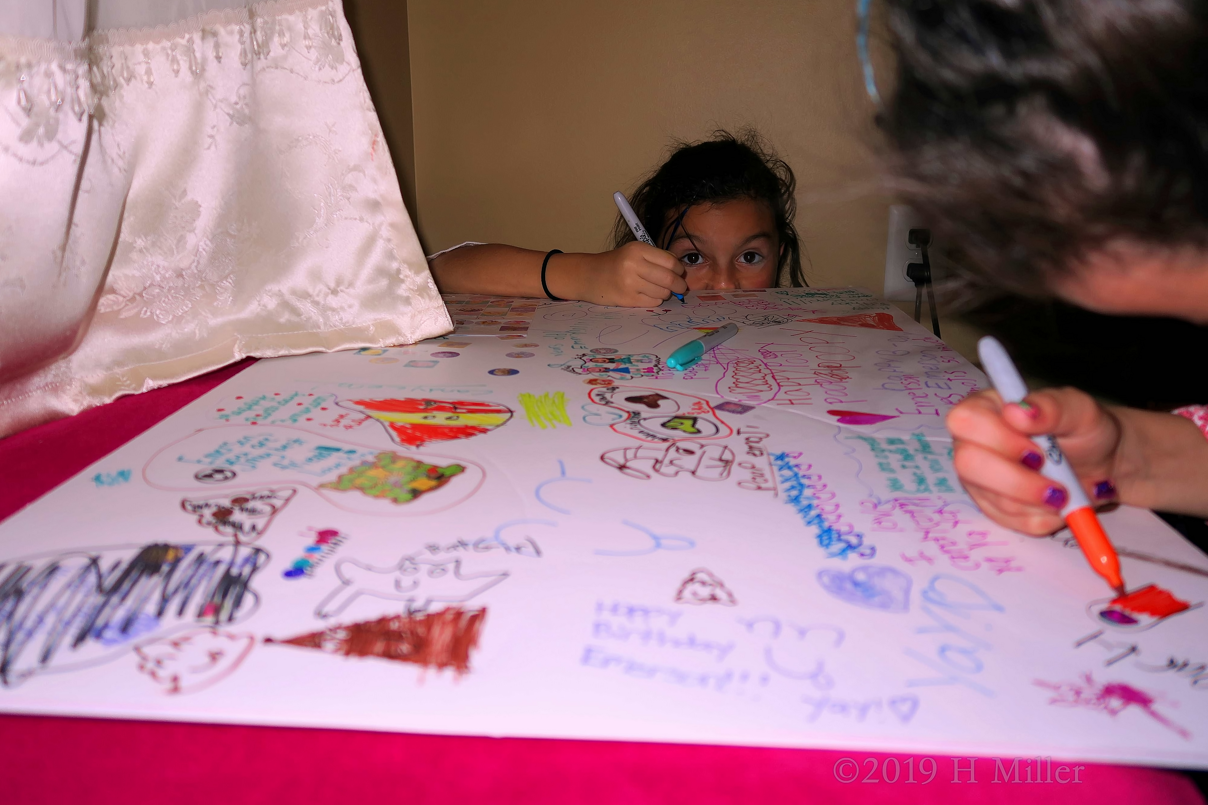 Stickers And Sharpies! Signatures On The Spa Birthday Card From Party Guests! Stickers And Sharpies! Signatures On The Spa Birthday Card From Party Guests!